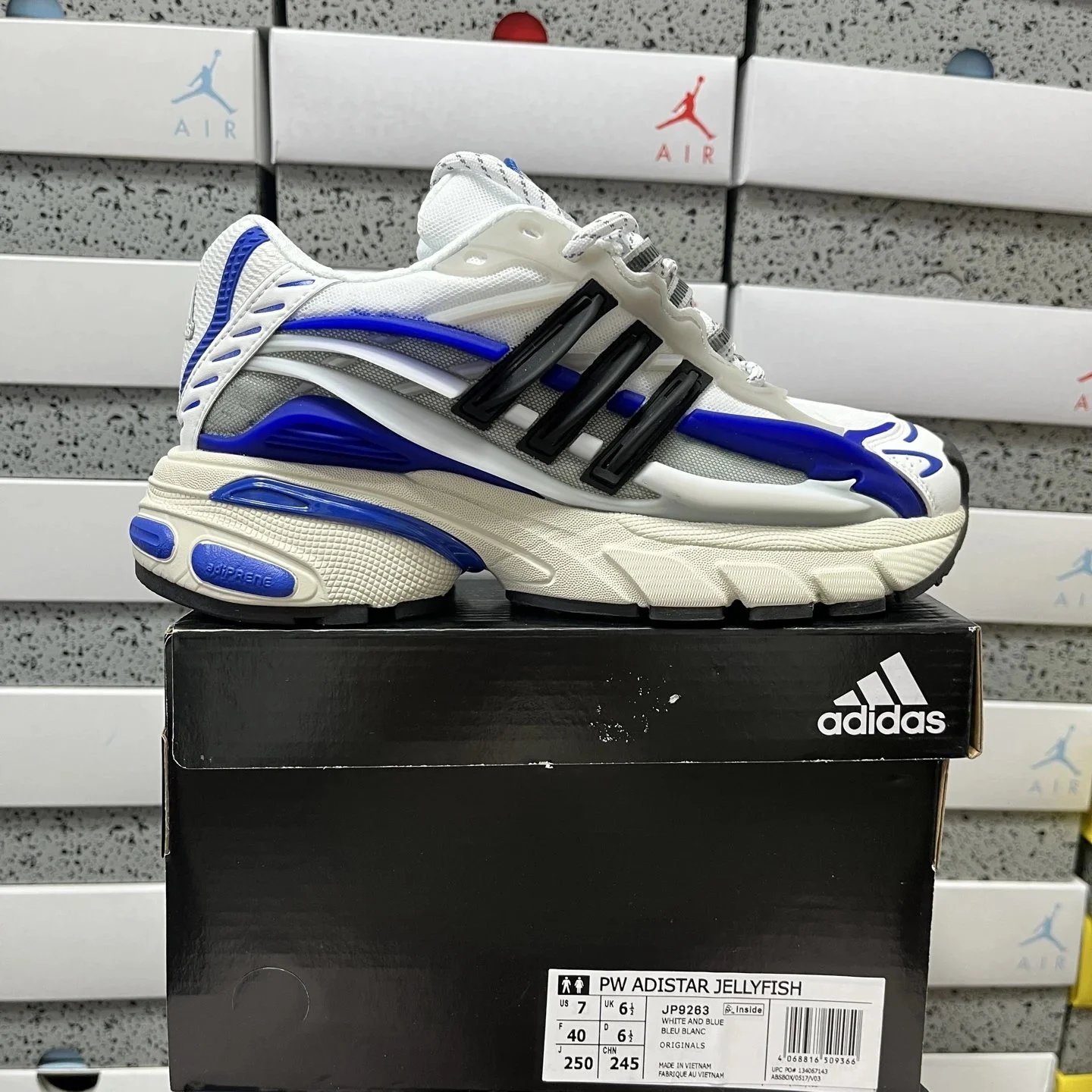 adidas Adistar Jellyfish Low Pharrell Williams White Blue JP9283