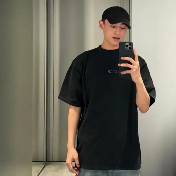 Oakley Logo Embroidered Black T-Shirt - 7