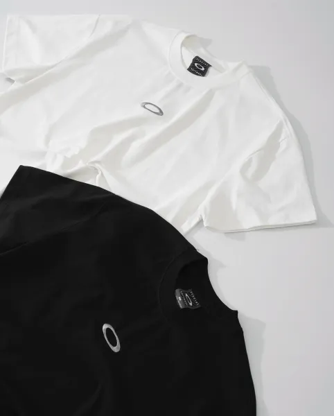 Oakley Logo Embroidered Black T-Shirt - 12
