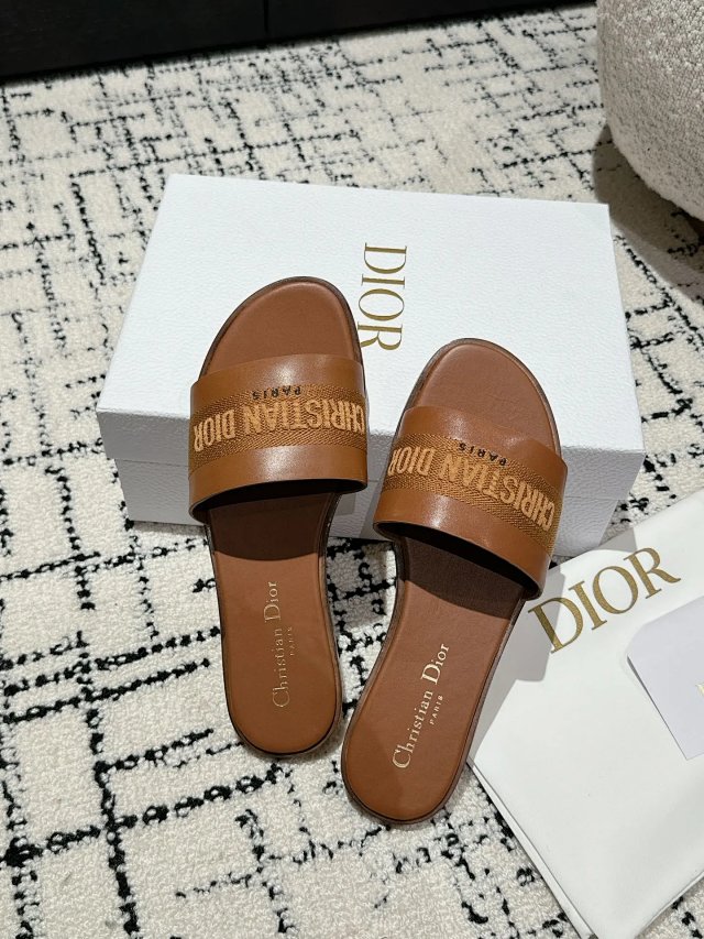 Dior Slipper: seller detail photo 10