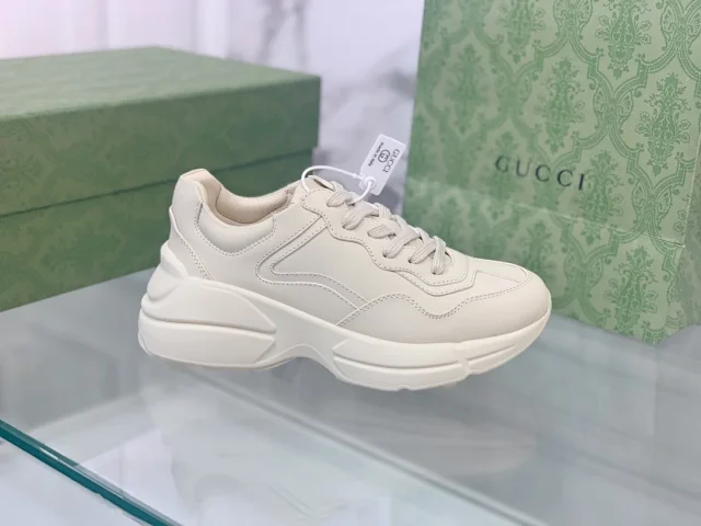 Gucci Sneakers Chunky low-top with GG logo and graphic-print variants product detail image 4