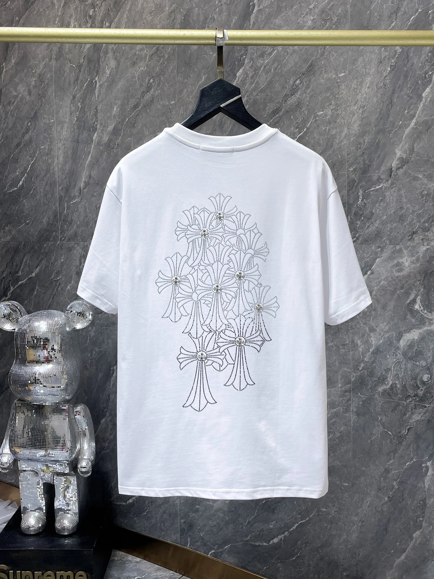 White 8906