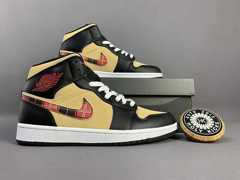 Air Jordan 1 High 'University Blue' Sneakers Basketball Shoes - 7