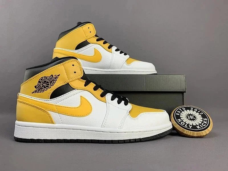 Air Jordan 1 High 'University Blue' Sneakers Basketball Shoes - 4