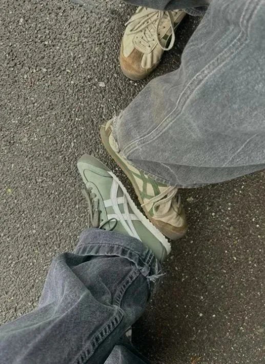Onitsuka Tiger Mexico 66 Metallic Gold Sneakers - 10