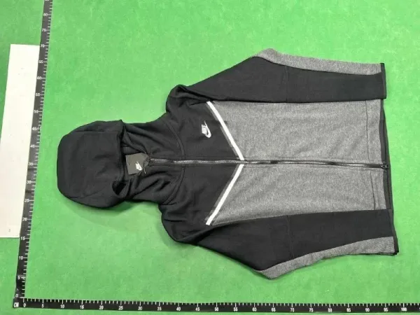 Nike Windrunner Hooded Jacket White with Red Zip and 'Just Do It' Print - 8