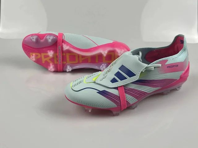Adidas Predator football cleats product detail image 7