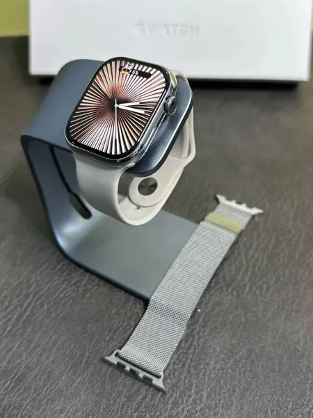 Apple Watch Ultra 2 Titanium Gray with White Sport Band and Milanese Loop - 1