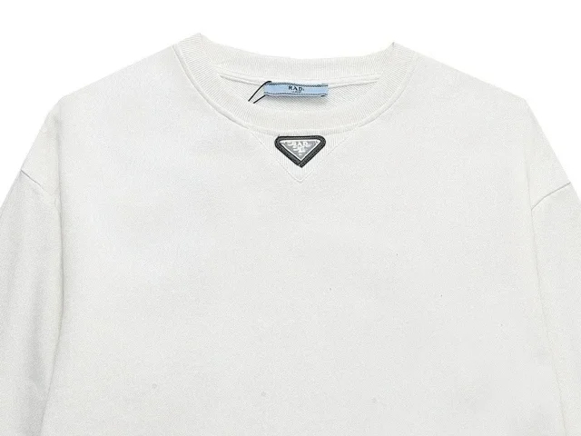 Prada Hoodies & Sweatshirts Logo Crewneck Sweatshirt product detail image 3