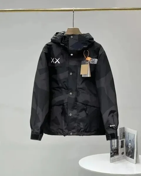 Arc'teryx Alpha SV Jacket Black Gore-Tex Pro Outerwear - 4
