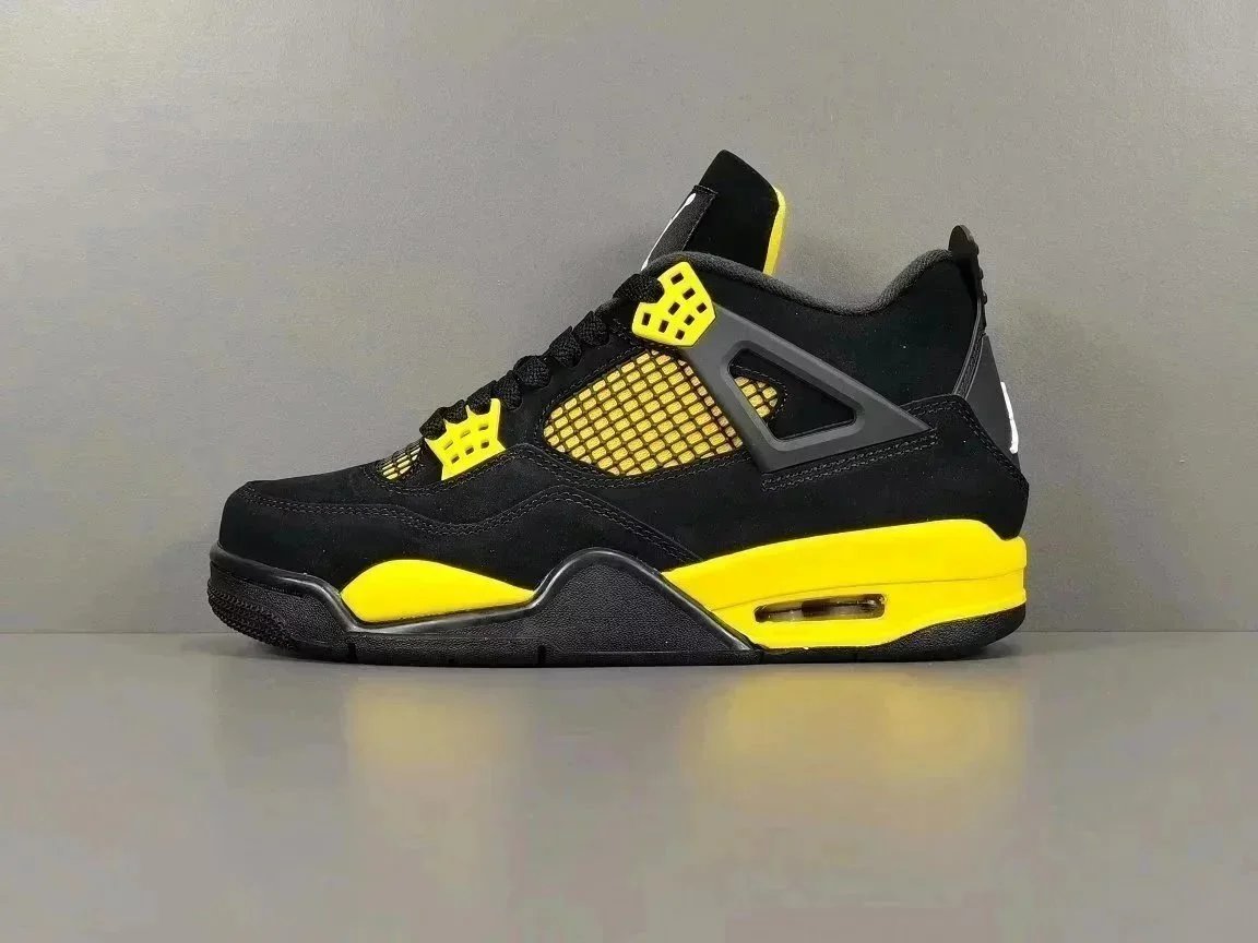 Air Jordan 4 Retro White Black Sneakers - 3
