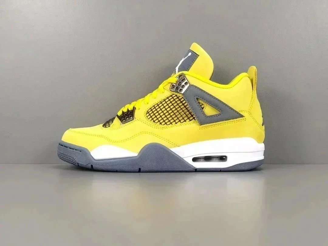 Air Jordan 4 Retro White Black Sneakers - 8