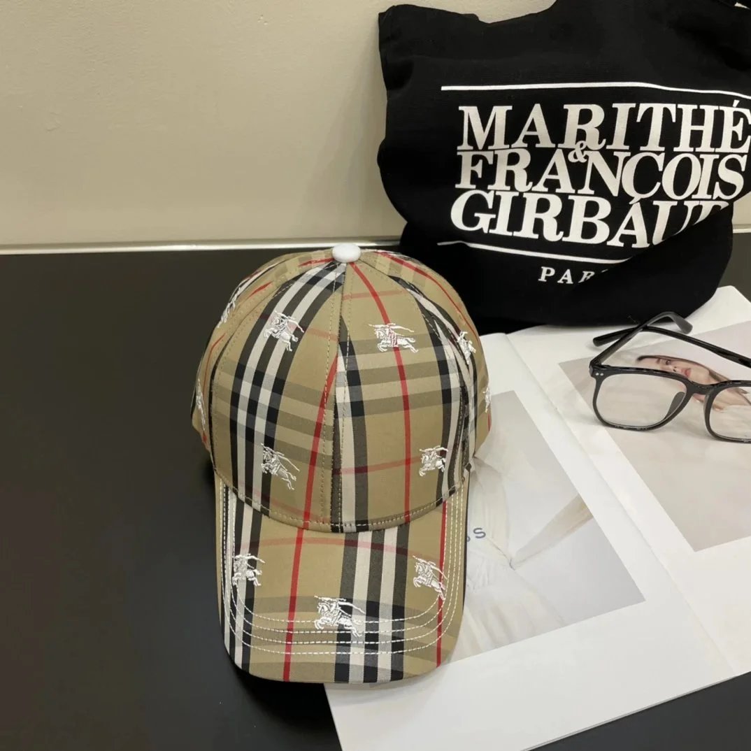 Burberry Vintage Check Equestrian Knight Baseball Cap Beige Multicolor - 1