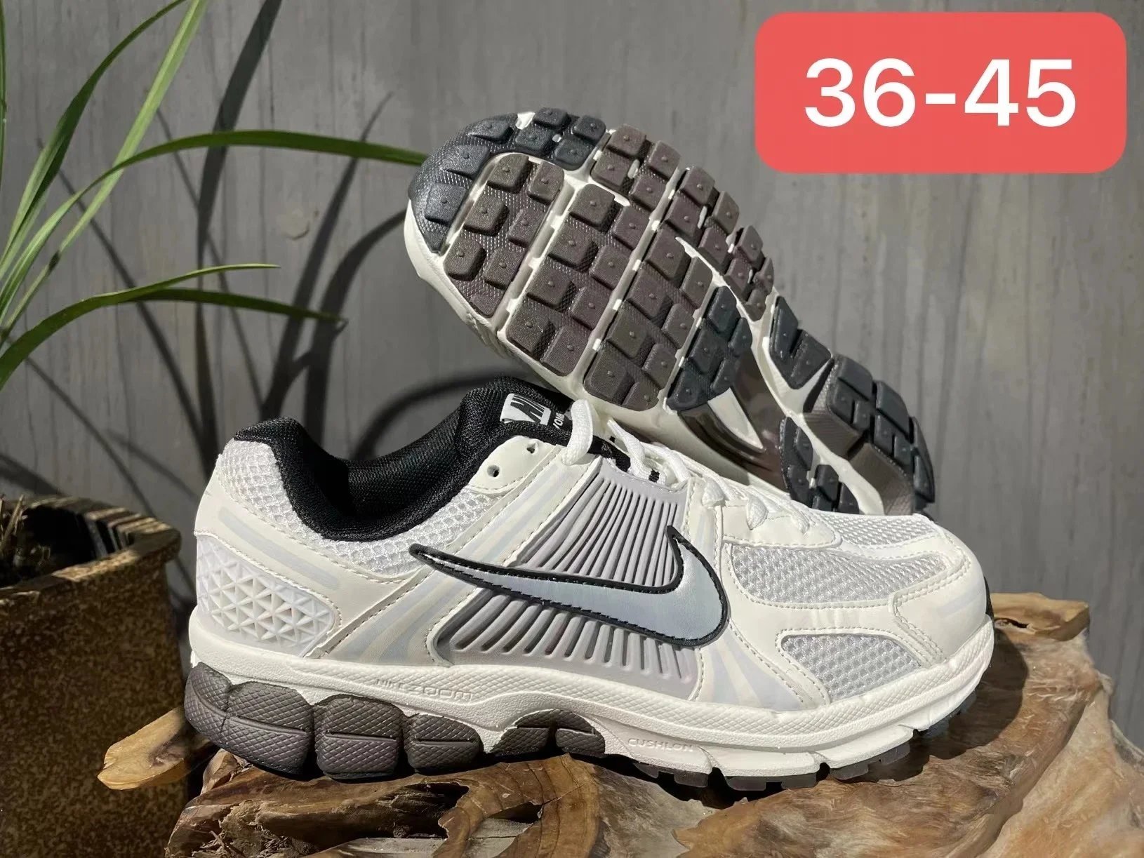 Nike Zoom Vomero 5 Black Cream Running Shoes - 5