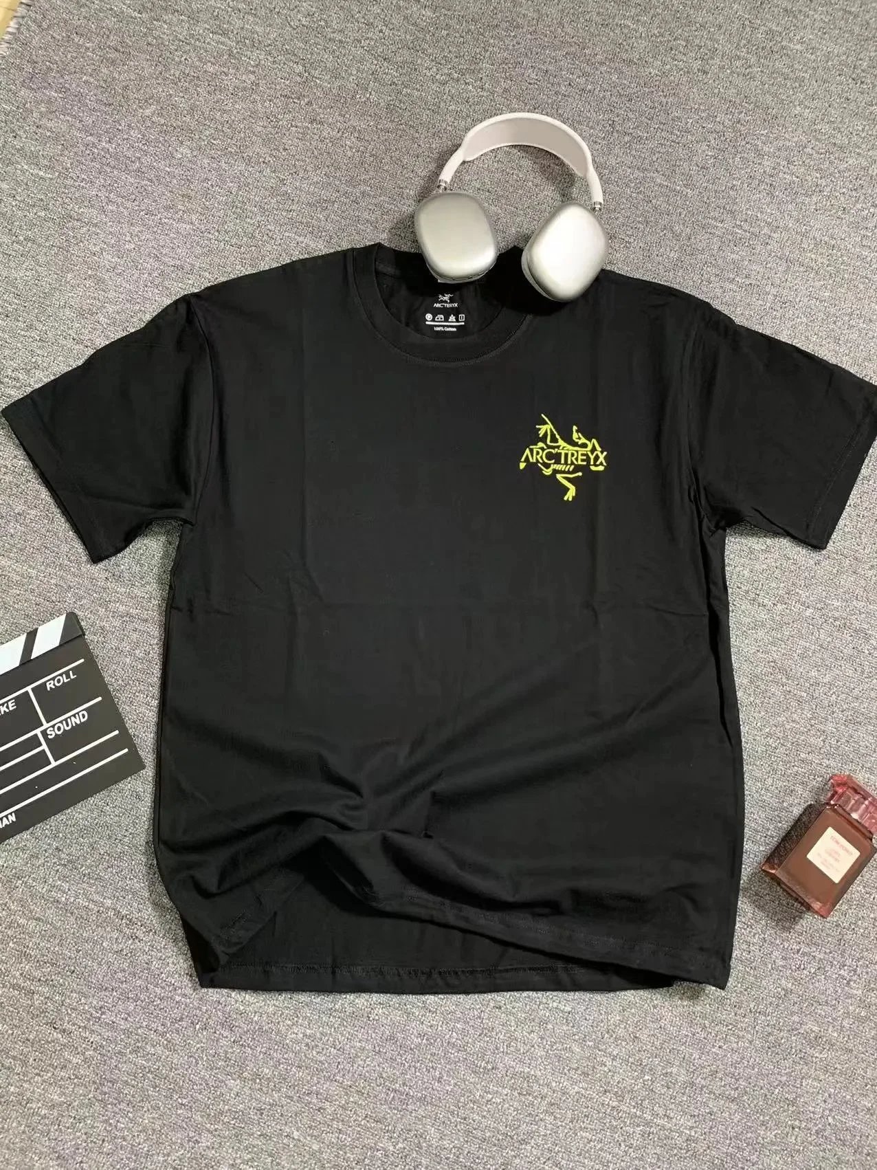 A Bathing Ape x Elk Ridge Black Graphic T-Shirt - 4