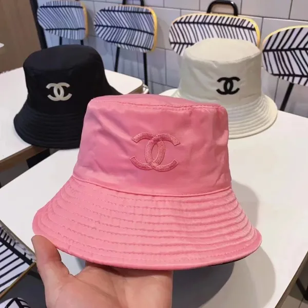Chanel CC Logo Bucket Hat in White, Black, and Pink - 8