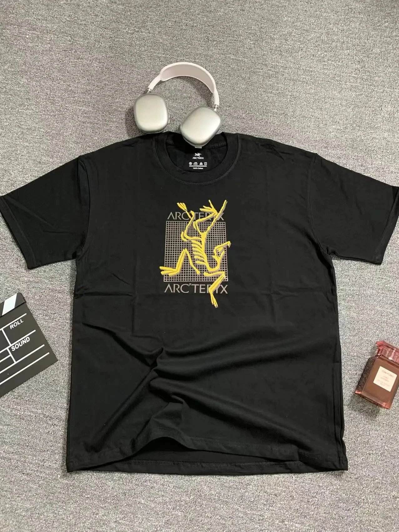 A Bathing Ape x Elk Ridge Black Graphic T-Shirt - 7