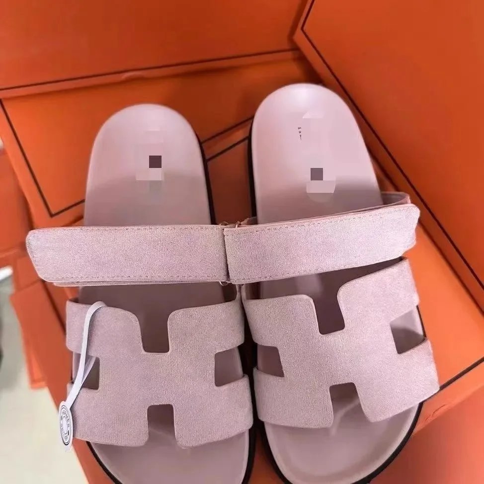 Hermès Oran Sandals Pale Pink Suede Slippers - 1