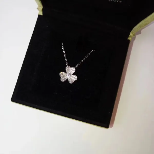 Van Cleef & Arpels Alhambra Four-Leaf Clover Diamond Necklace Silver - 1