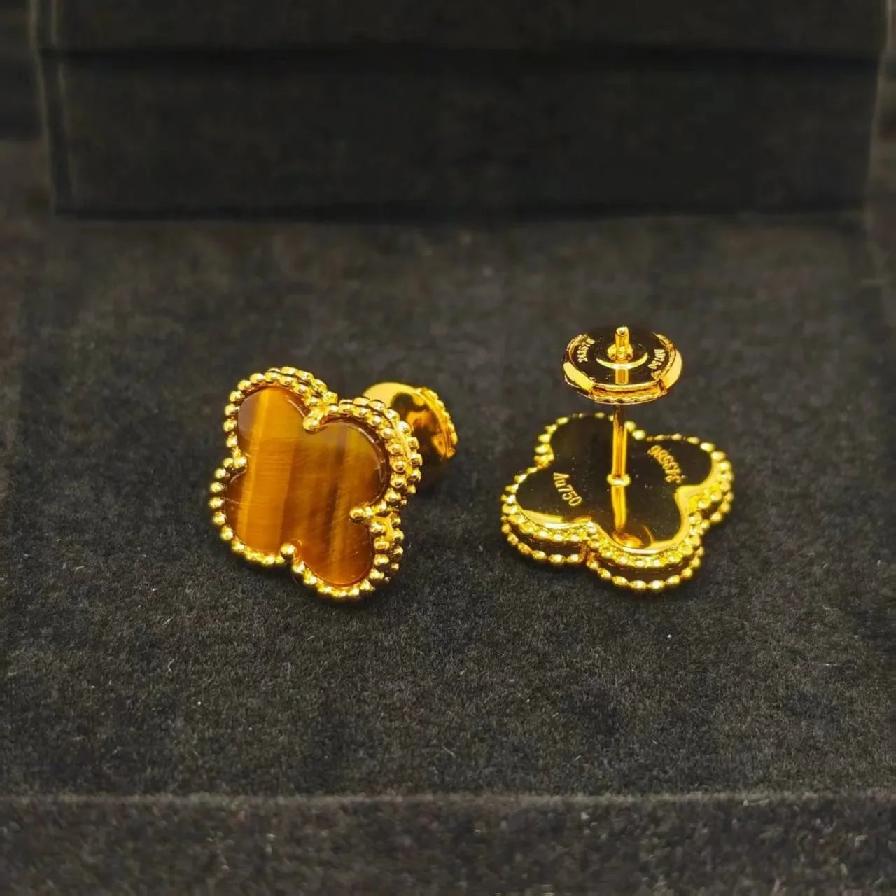 Van Cleef & Arpels Alhambra Tiger's Eye Gold Earrings - 1