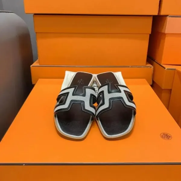 Hermès Oran Slide Sandals Black and White Canvas with Leather Trim Slippers - 1