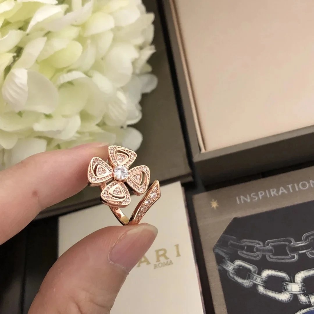 Bvlgari Fiorever Rose Gold Diamond Flower Ring - 1