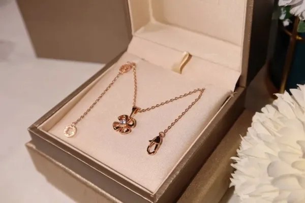 Bvlgari Fiorever Rose Gold Diamond Flower Necklace - 1