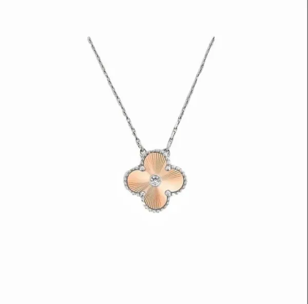 Van Cleef & Arpels Alhambra Four-Leaf Clover Motif Gold Bracelet in Malachite - 11