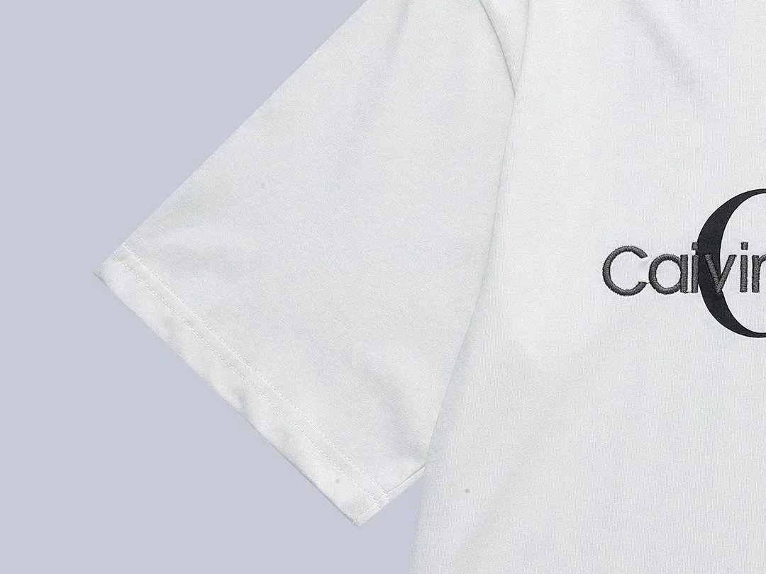 Calvin Klein Jeans Monogram Logo White T-Shirt - 5