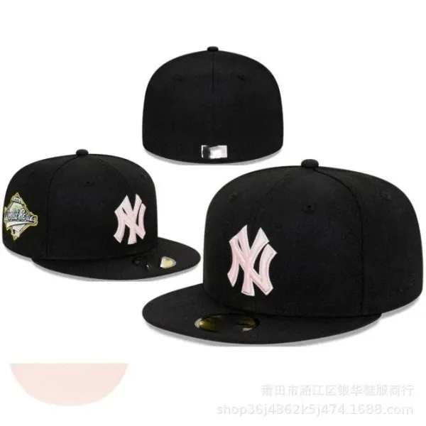New Era x MLB New York Yankees Black Pink Logo 59FIFTY Fitted Baseball Cap - 1