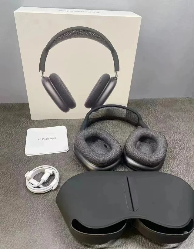 Apple AirPods Max Silver Over-Ear Headphones - 3