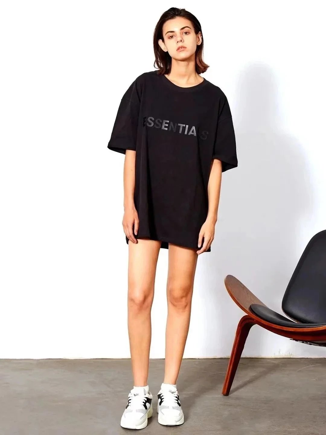 ESSENTIALS Logo Tee in White, Black, Gray, Beige, Khaki, Cream T-Shirt - 24