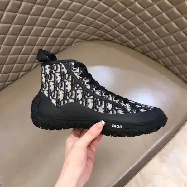 Dior B23 Oblique High-Top Sneakers Multicolor - 1