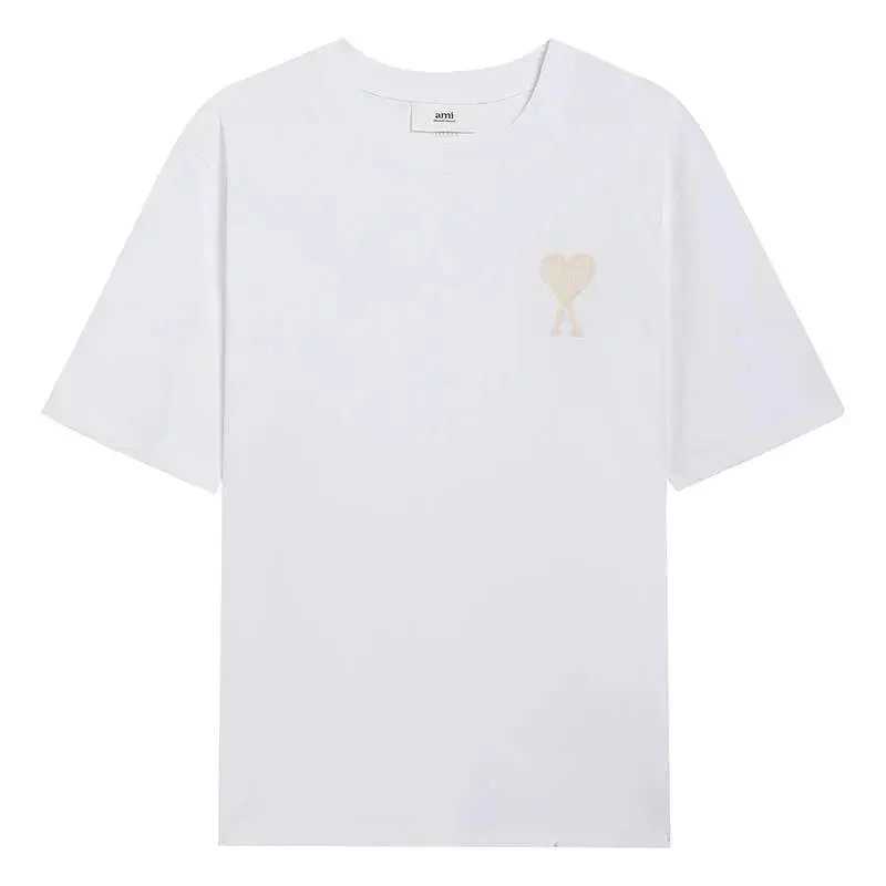 Ami Paris Heart Logo Red T-Shirt - 9