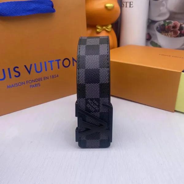 Louis Vuitton Damier Graphite Reversible Belt Black/Gray Belt - 1