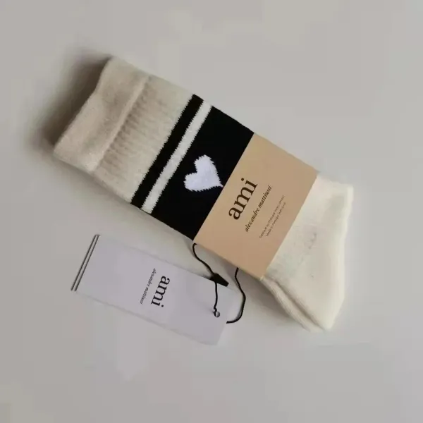 Ami Alexandre Mattiussi Heart Stripe Socks White/Black - 1