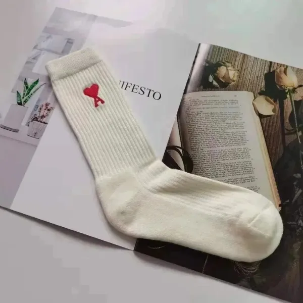 Comme des Garçons Play Heart Logo Ribbed Crew Socks White - 1