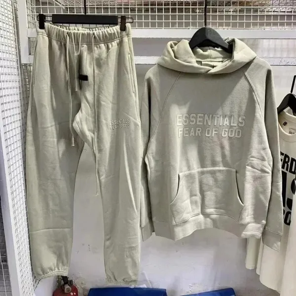 Fear of God Essentials Hoodie and Sweatpants Set Beige Casual-Set - 1