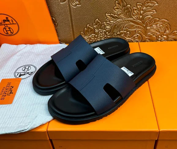 Hermès Slippers Open-Toe Slide product detail image 8