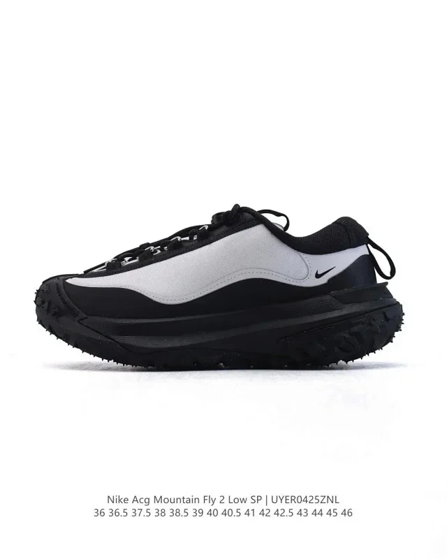ASICS Multiple trail sneaker models product detail image 5