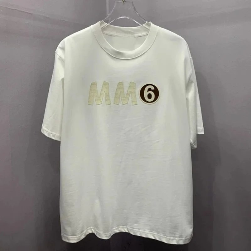 3972 white [letter print]