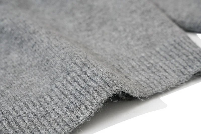 CB Knit Sweater Black - 7