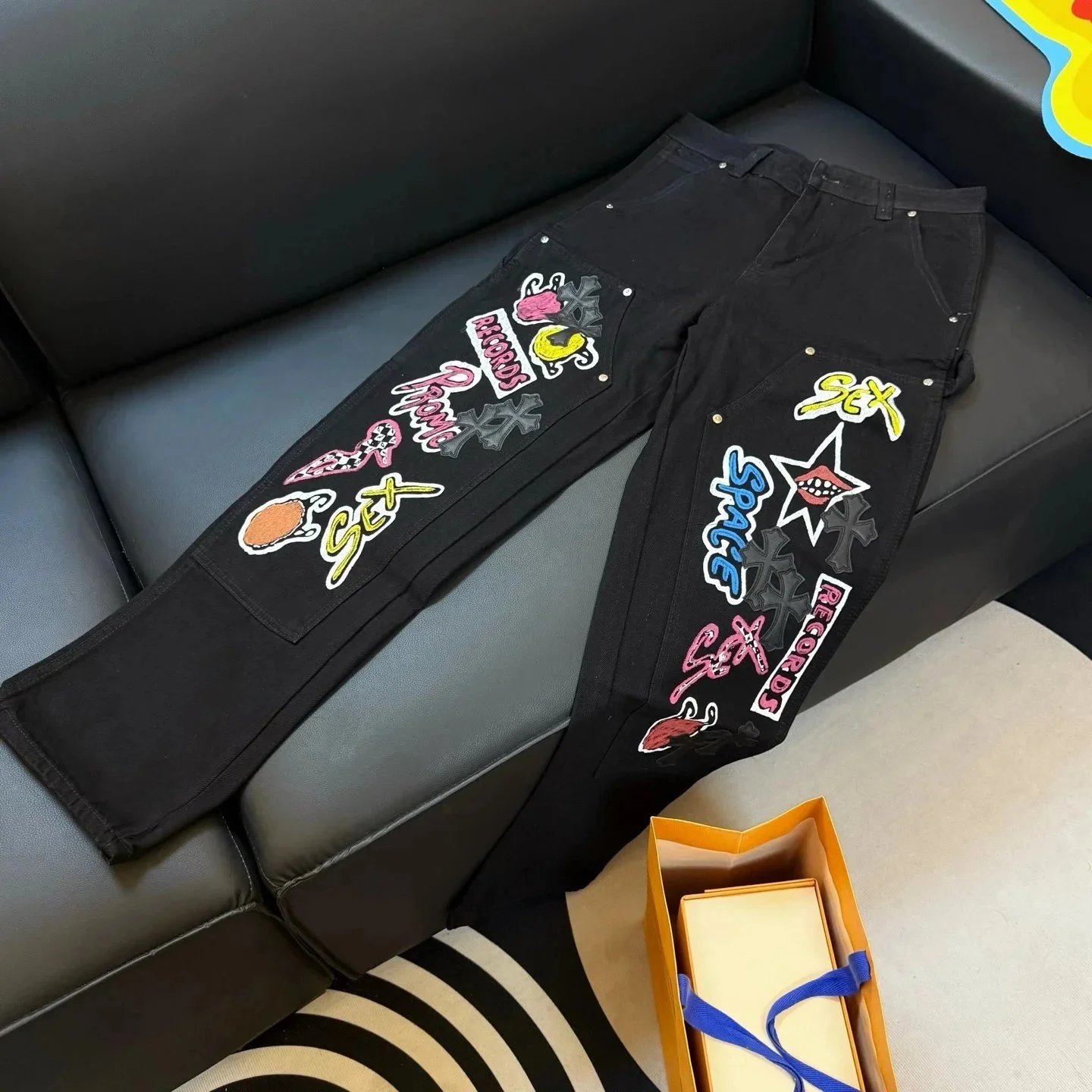 Chrome Hearts Jeans with cross motif patches product photo 2