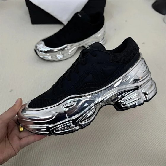 Casual Sneakers - Q1