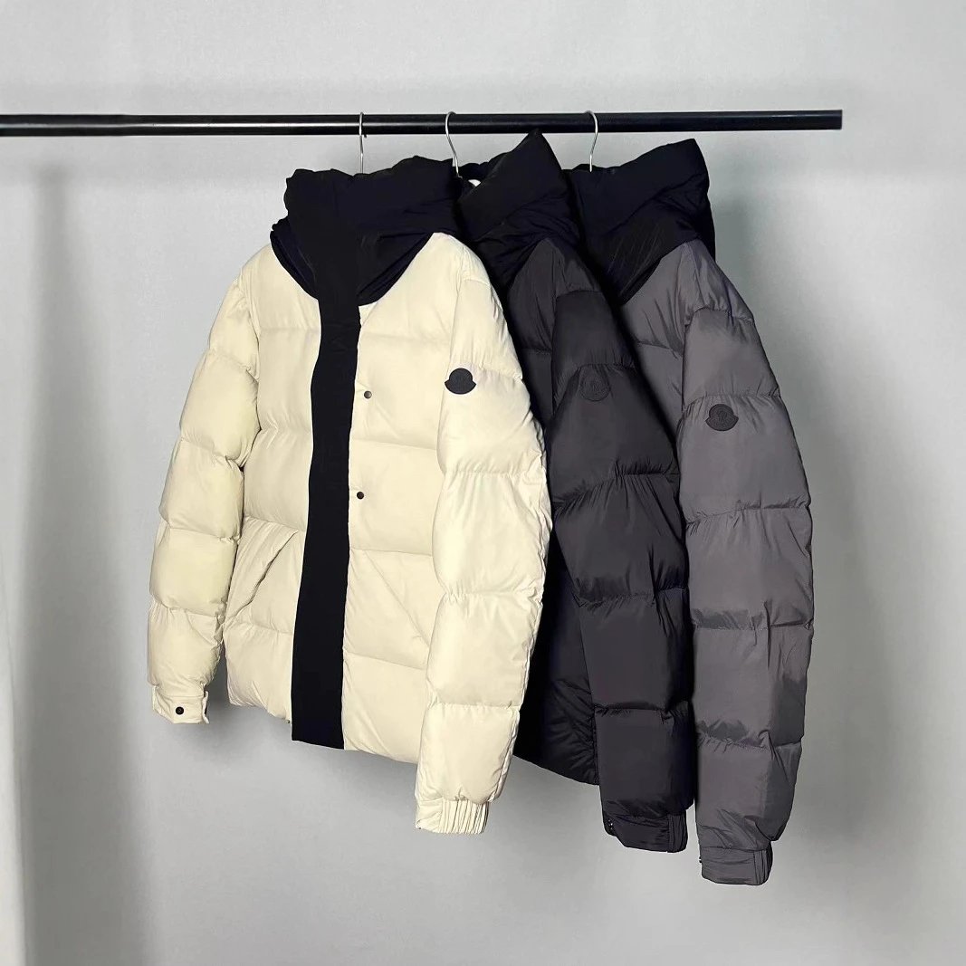 M High Quality Winter Athletic Hooded Jacket
