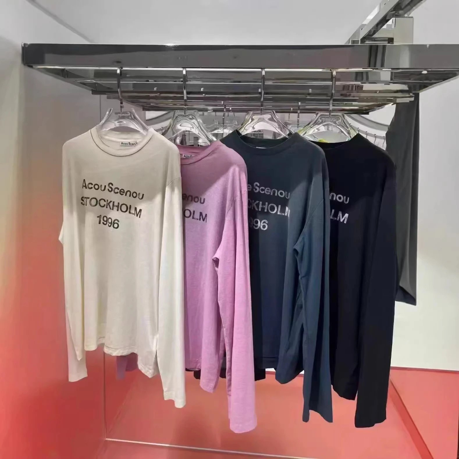 1996 Logo Performance Athletic Long Sleeve T-S