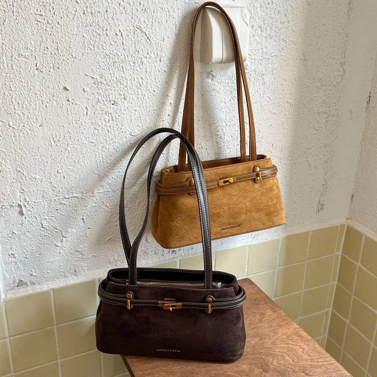 Lightweight Crossbody Bag for Athletic Use