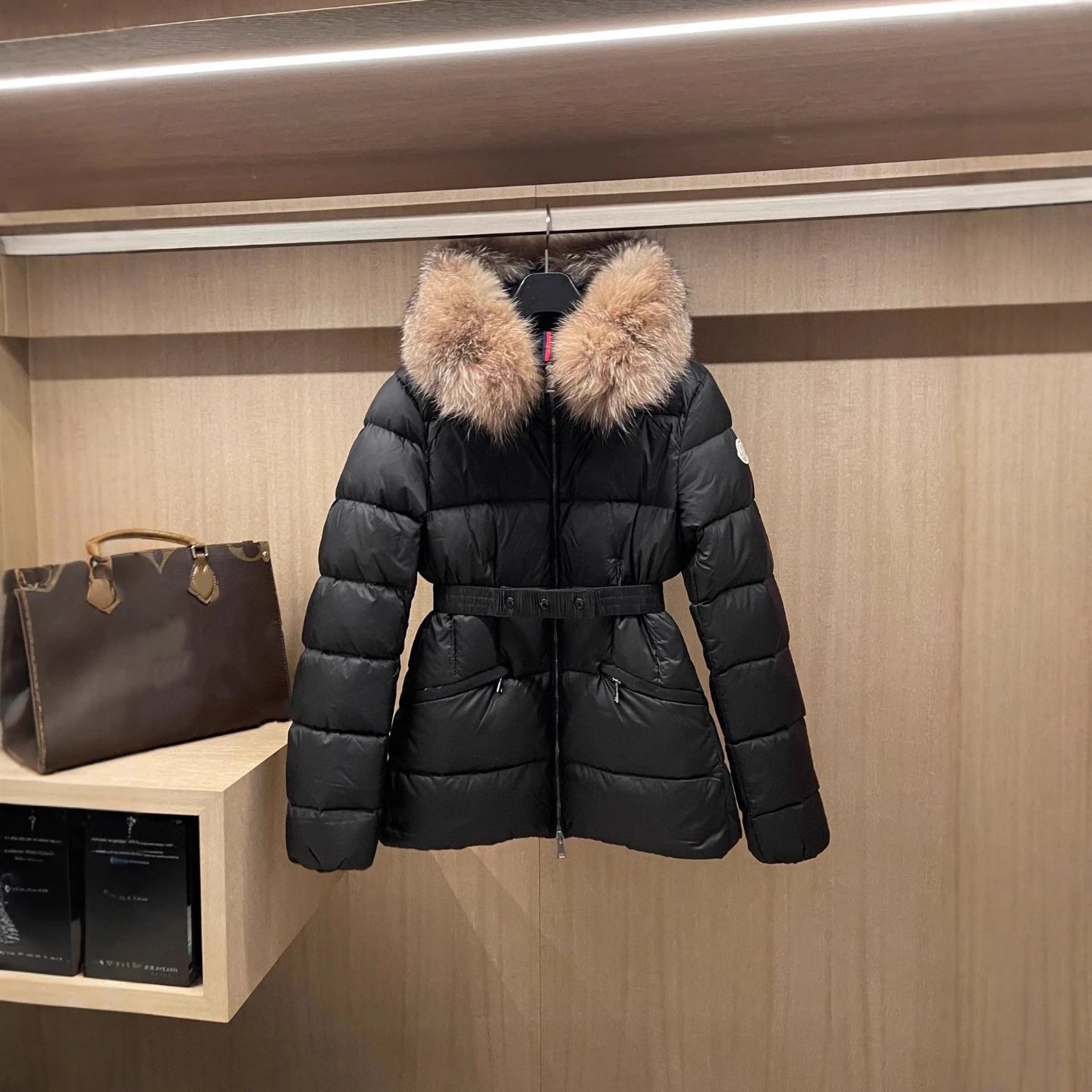 Mengjia Performance Athletic Winter Coat