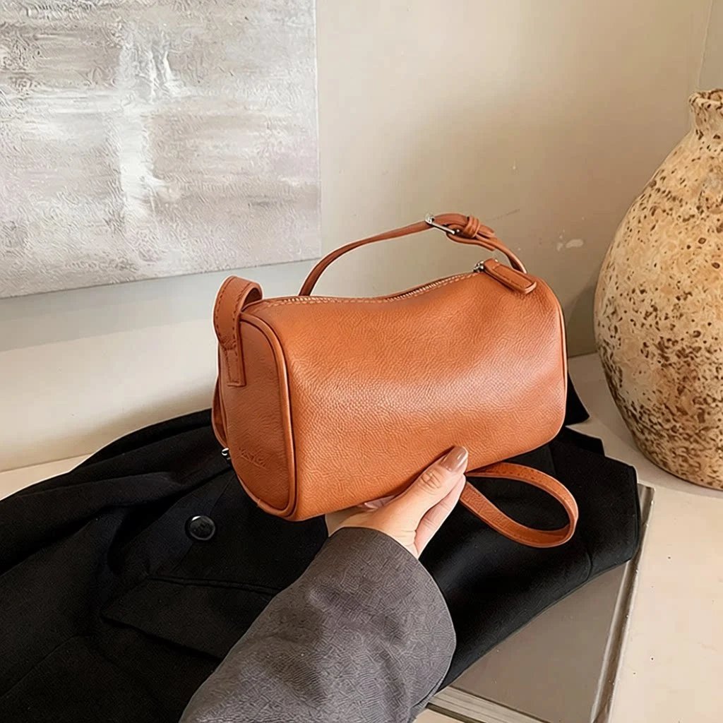 New Simple Shoulder Bag Fashion Pillow Bag Wom