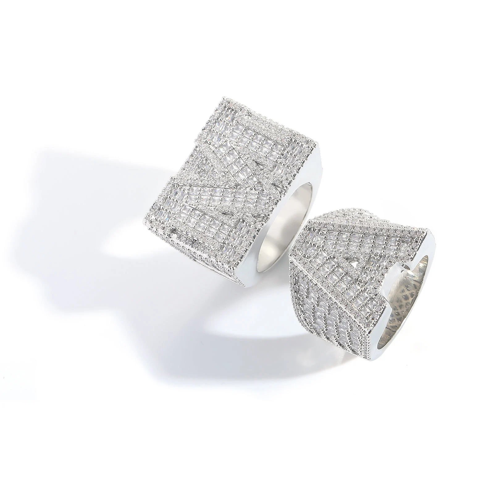 Ring Zirconium